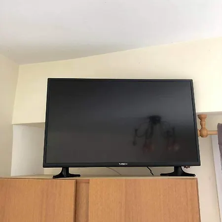 Gold Center Suites Studio 9